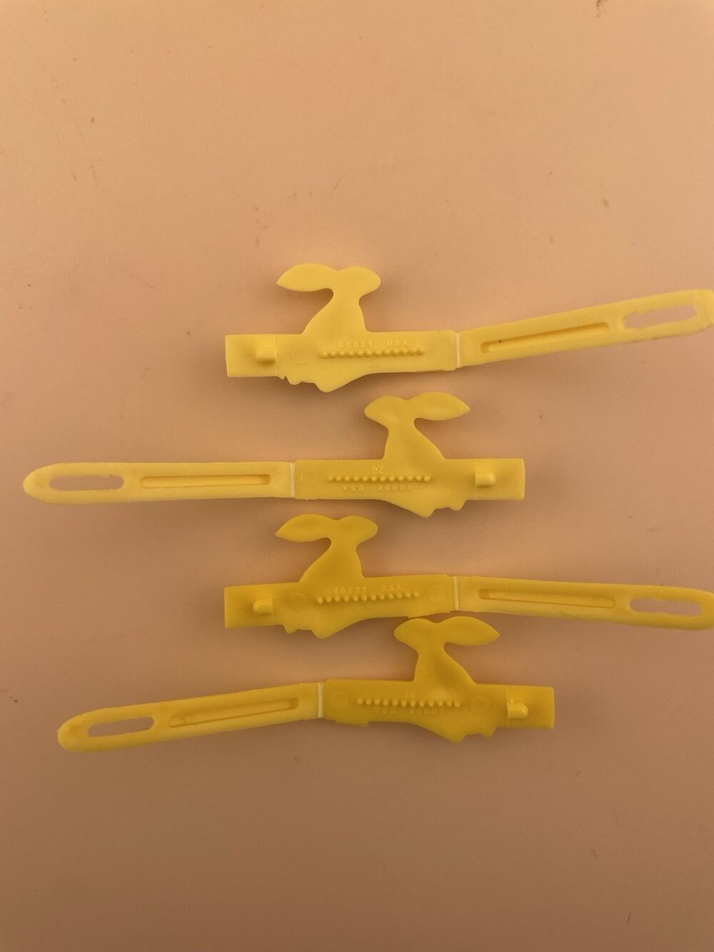 GOODY VTG Plastic Kids Barrettes 1980s Goody Snap Tight Lot of 4 Rabbits